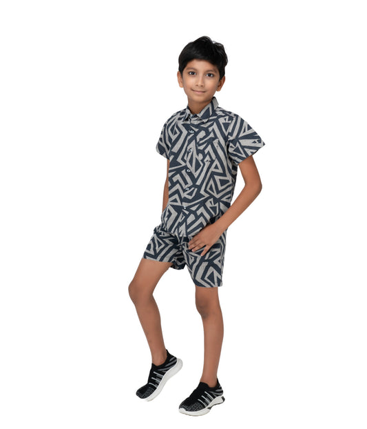 Kidilisious Kidswear Black and Grey Abstract Coord Set: Shorts and Shirt Ensemble