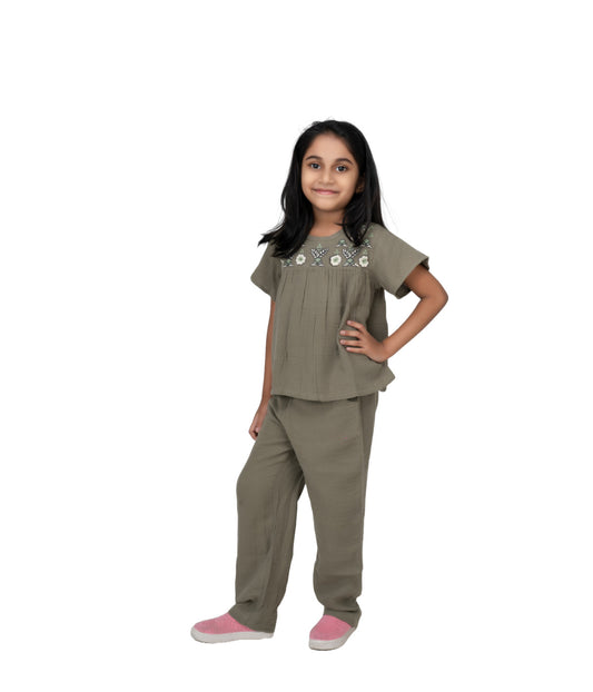 Green Muslin Embroidery Coord Set - Elegant Summer Ensemble for Kids